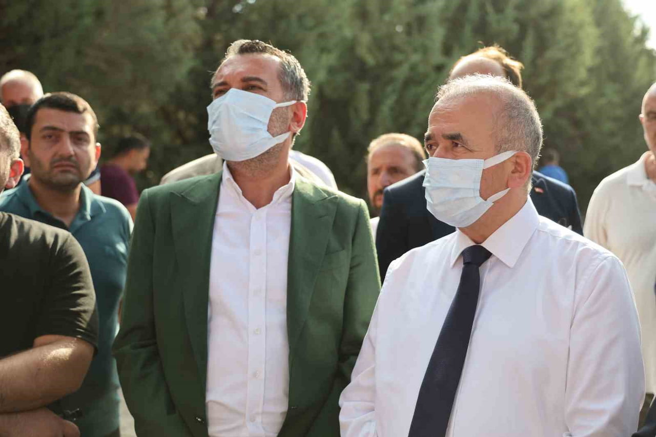 ELAZIĞ VALİSİ NUMAN HATİPOĞLU, AK PARTİ MİLLETVEKİLLERİ PROF. DR. EROL KELEŞ VE EJDER AÇIKKAPI...