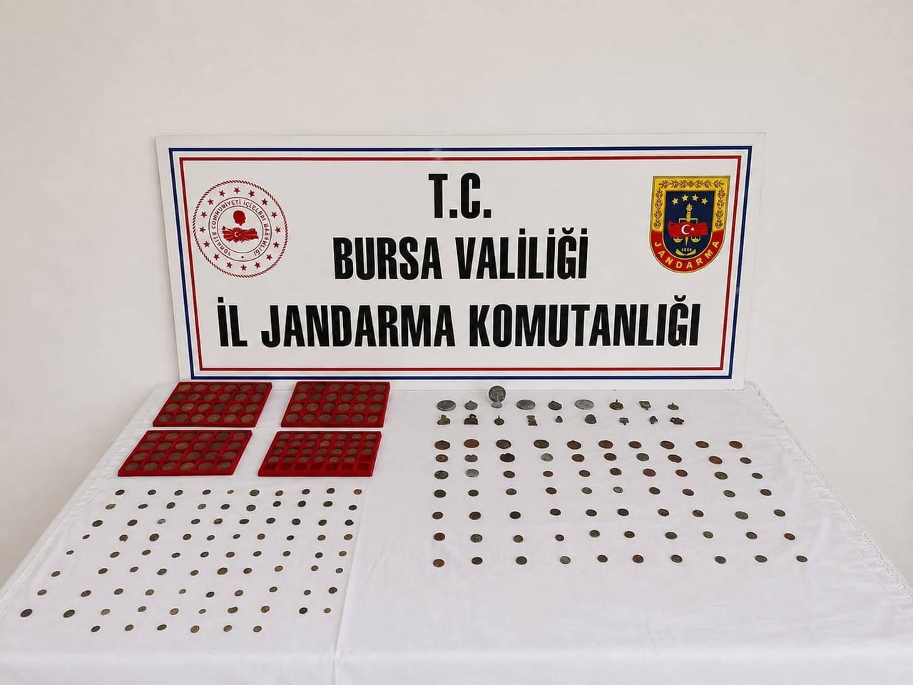 ELE GEÇİRİLENLER