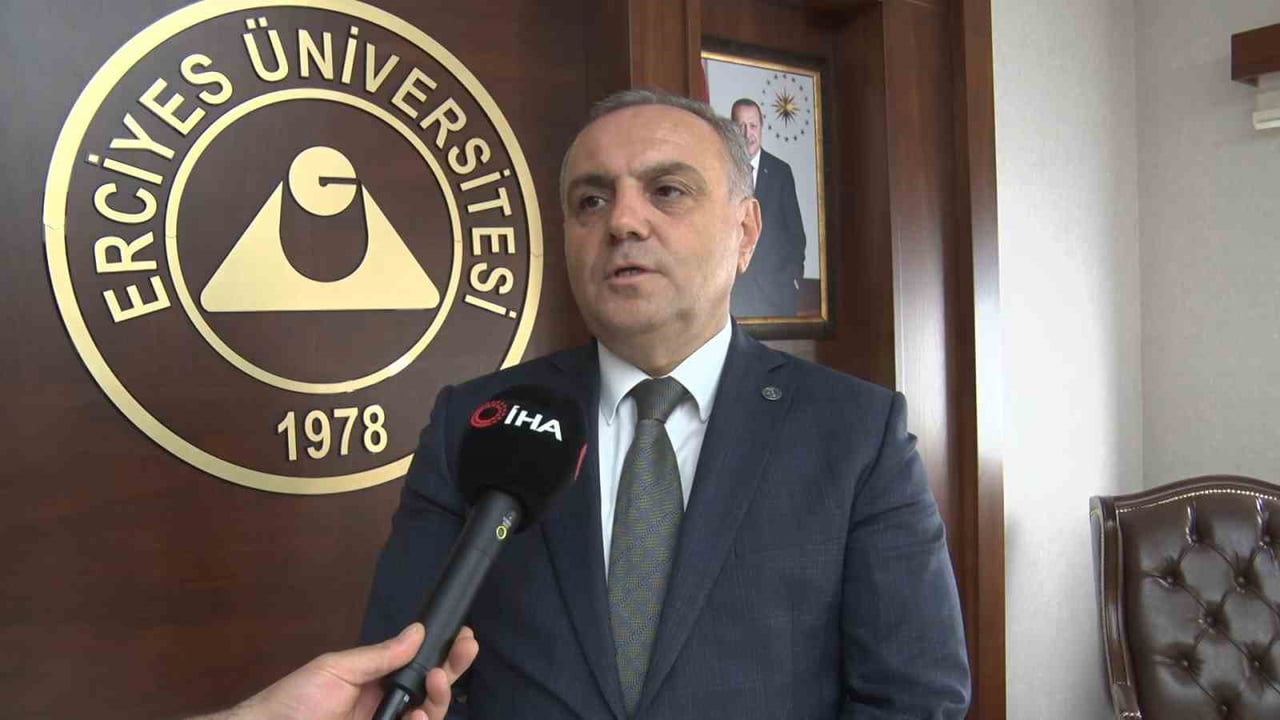 ERÜ REKTÖRÜ PROF. DR. FATİH ALTUN