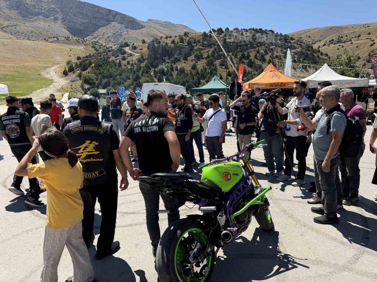 ERZİNCAN’DA ‘ERGAN MOTOFEST’ AKROBASİ ŞOVUYLA BAŞLADI
