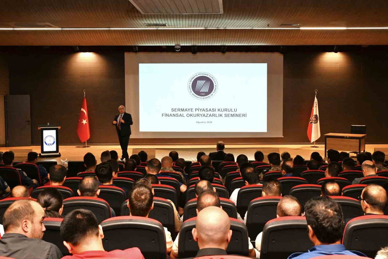 ERZURUM İL EMNİYET MÜDÜRLÜĞÜ PERSONELİNE YÖNELİK "FİNANSAL OKURYAZARLIĞIN YAYGINLAŞTIRILMASI...