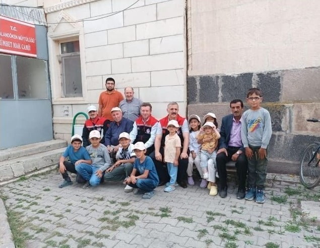 ERZURUM İL TARIM VE ORMAN MÜDÜRLÜĞÜ, "CUMA BULUŞMALARI"NA HIZ KESMEDEN DEVAM ETTİRİYOR.