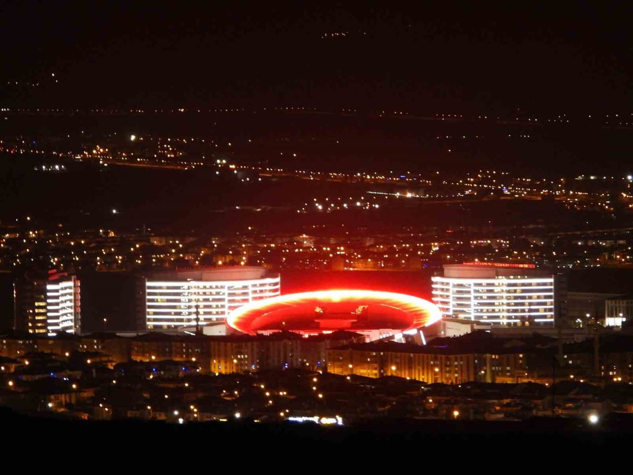 ERZURUM ŞEHİR HASTANESİ, GÜN İÇİNDE SAĞLIK HİZMETİ ALMAKTA ZORLANAN VATANDAŞLAR İÇİN BAŞLATTIĞI...