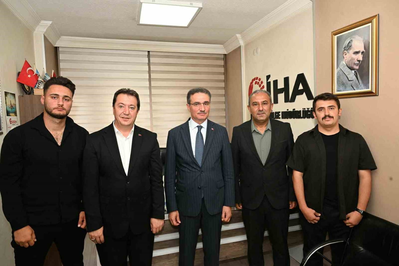 ERZURUM VALİSİ AYDIN BARUŞ, İHLAS HABER AJANSI ERZURUM BÖLGE MÜDÜRLÜĞÜ’NÜ ZİYARET...
