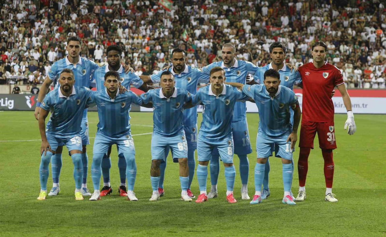 ERZURUMSPOR FK, SÜPER LİG’DEKİ ÜÇÜNCÜ SEZONUNUN İLK MAÇINDA DEPLASMANDA AMED SPORTİF FAALİYETLER’E...