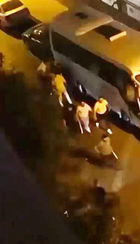ESENYURT’TA MİRAS ANLAŞMAZLIĞI NEDENİYLE ÇIKTIĞI ÖNE SÜRÜLEN TARTIŞMADA KUZENİNİ ÇENESİNDEN VURAN...