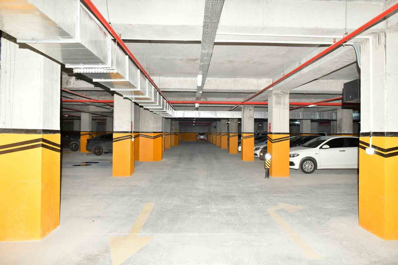 ESENYURT’UN OTOPARK KAPASİTESİ İKİ KATINA ÇIKTI