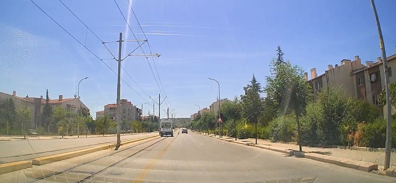 ESKİŞEHİR'İN 75. YIL MAHALLESİ'NDE 5 OCAK GECE SAATLERİNDE 3 KİŞİNİN HAYATINI KAYBETTİĞİ FECİ...
