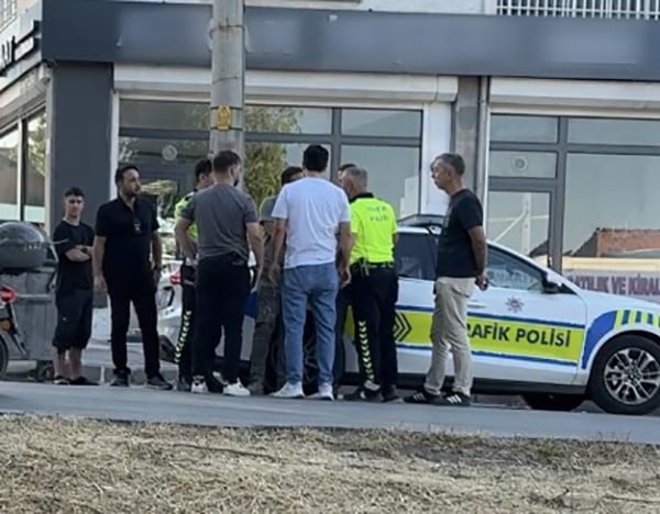 ESKİŞEHİR’DE KENDİSİNE AİT SANAYİ DÜKKANININ ÖNÜNDE EHLİYETSİZ YAKALANIP ALKOL TESTİNİ REDDEDEN...
