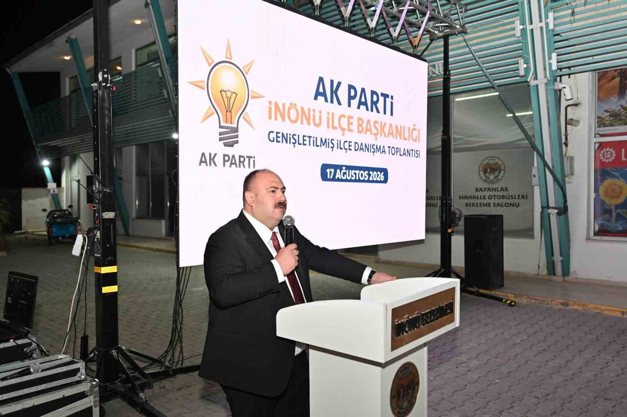ESKİŞEHİR’İN İNÖNÜ İLÇESİNDE DÜZENLENEN AK PARTİ GENİŞLETİLMİŞ İLÇE DANIŞMA TOPLANTISI'NDA KONUŞAN...