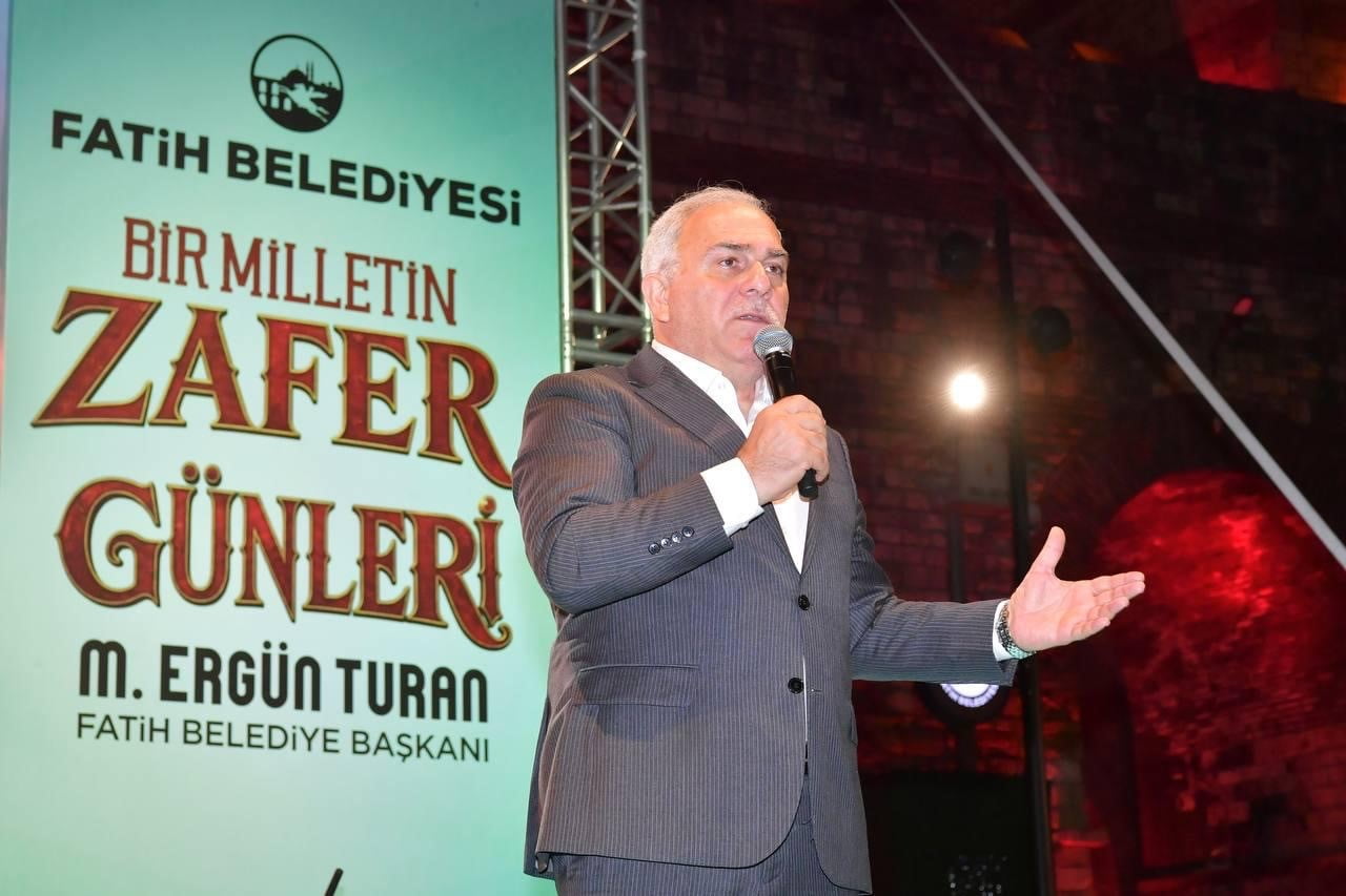 FATİH’TE DÜZENLENEN ‘BİR MİLLETİN ZAFER GÜNLERİ’ PROGRAMI İSTANBUL VALİSİ DAVUT GÜL’ÜN KATILIMIYLA...