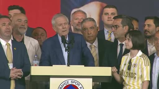 Fenerbahçe Başkanı Aziz Yıldırım, bazı sosyal medya hesaplarının kullanıcıları hakkında Bakırköy...