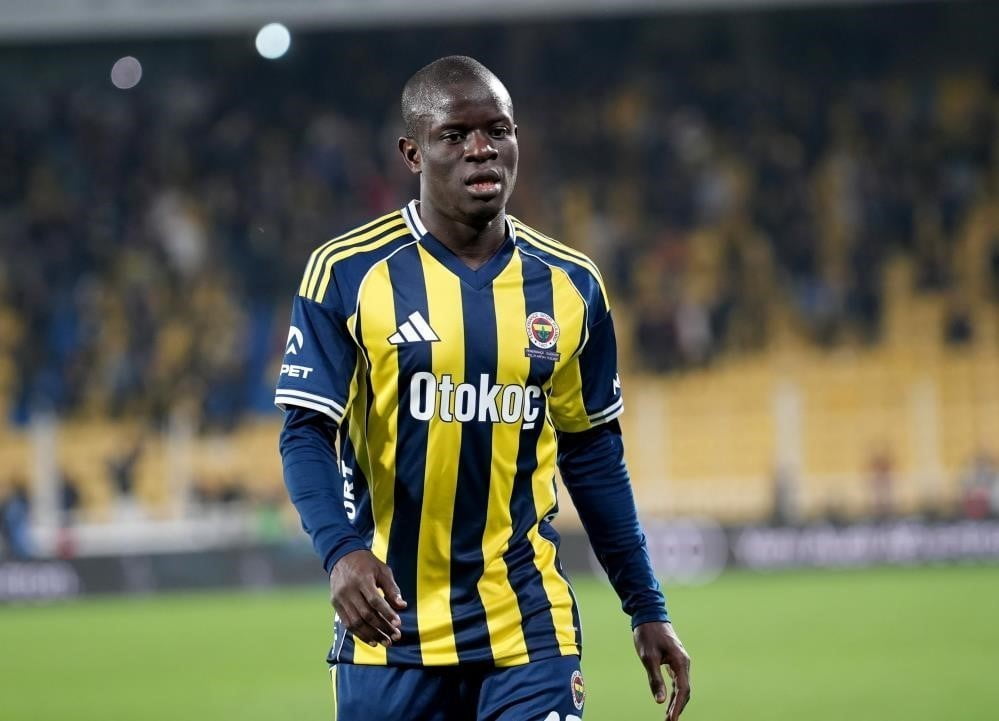 FENERBAHÇE’NİN STURM GRAZ İLE OYNAYACAĞI MAÇ ÖNCESİ UEFA’YA BİLDİRDİĞİ KADROYA BARTUĞ ELMAZ’IN...