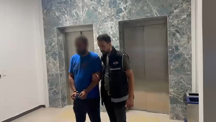 FENERBAHÇE OTOBÜSÜNE YÖNELİK SİLAHLI SALDIRI SORUŞTURMASINDA 5 ŞÜPHELİ GÖZALTINA ALINDI