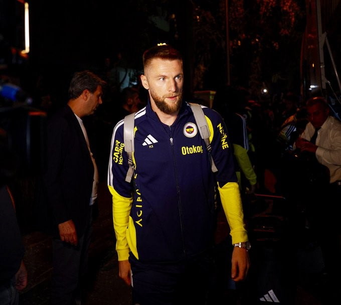 FENERBAHÇE, TRENDYOL SÜPER LİG'İN 1. HAFTASINDA OYNAYACAĞI GENÇLERBİRLİĞİ KARŞILAŞMASI İÇİN...