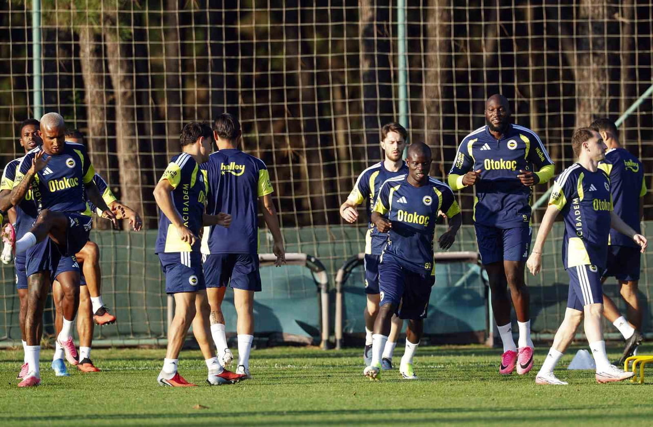 FENERBAHÇE, TRENDYOL SÜPER LİG’İN 2. HAFTASINDA YARIN SAHASINDA KONYASPOR İLE OYNAYACAĞI MAÇIN...