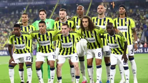 Fenerbahçe, UEFA Şampiyonlar Ligi play-off turu ilk maçında evinde karşılaştığı Fransız temsilcisi...