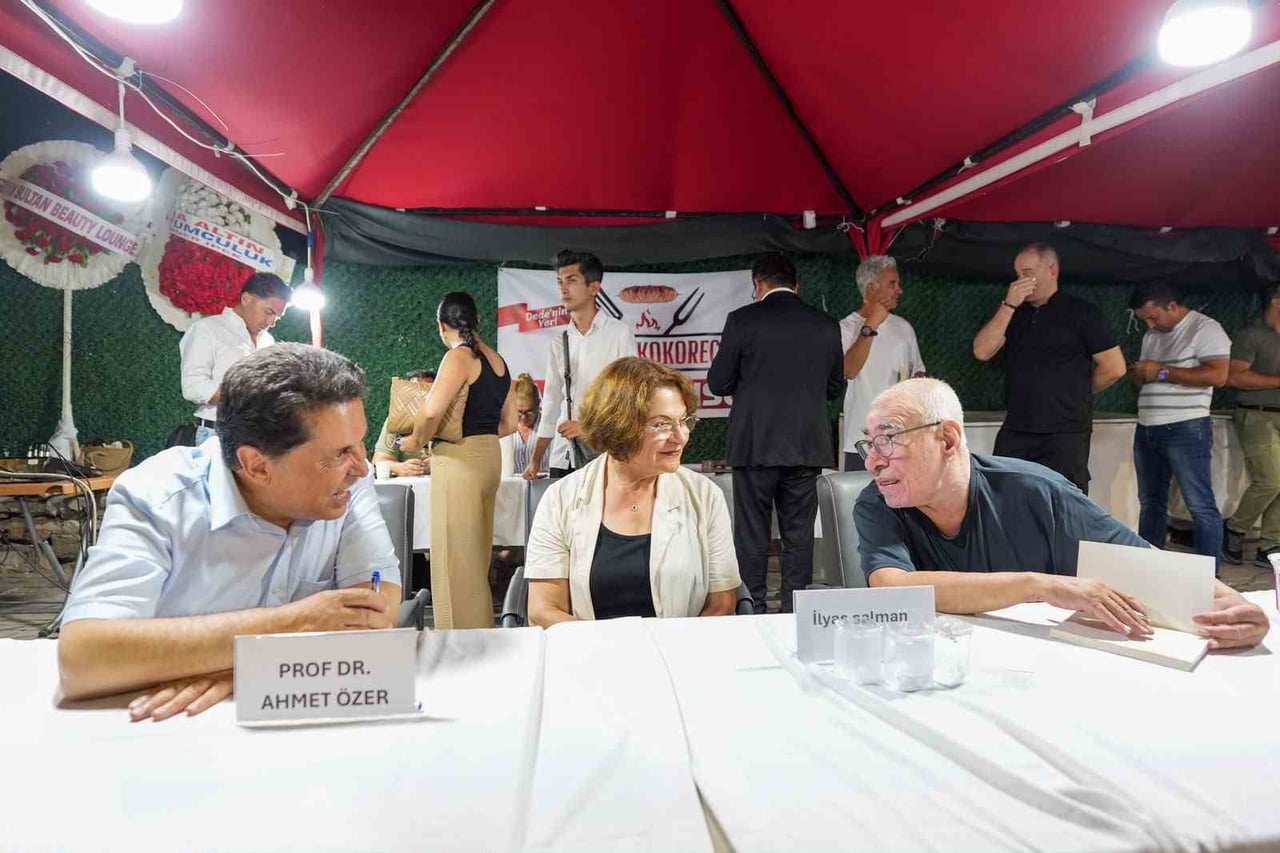 FESTİVALİN İLK GÜNÜNDE PROF. DR. AHMET ÖZER, İLYAS SALMAN, ÖZGÜR OVACIK VE FİLİZ HEKİMOĞLU...