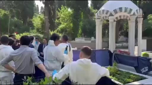 Feth-i kabir yapılan Denizolgun'un naaşı mezara yerleştirildi