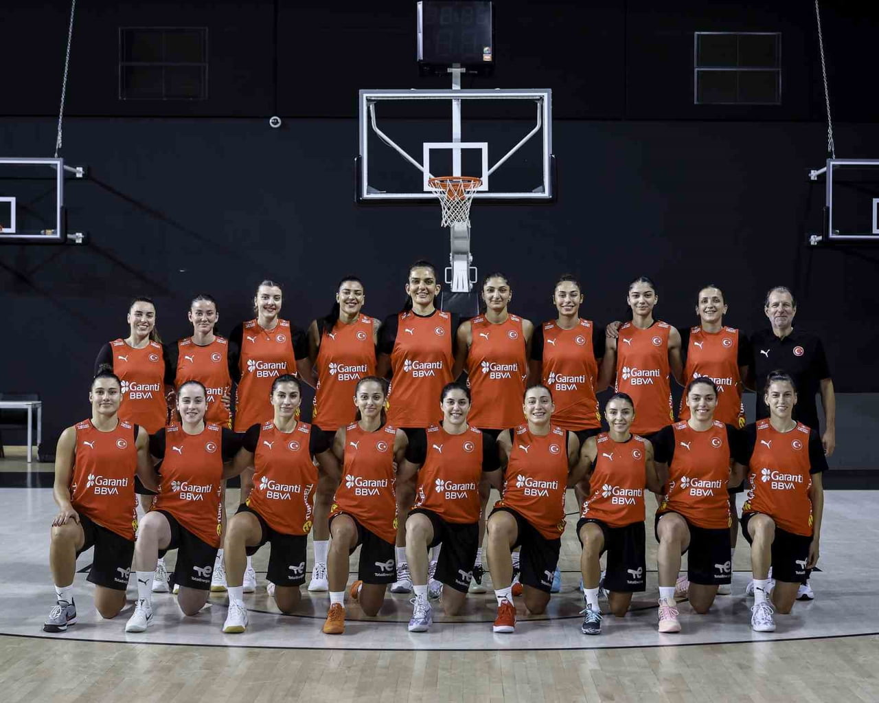 FIBA 2026 KADINLAR BASKETBOL DÜNYA KUPASI’NDA MÜCADELE EDECEK A KADIN MİLLİ TAKIMI, ÇALIŞMALARINA...