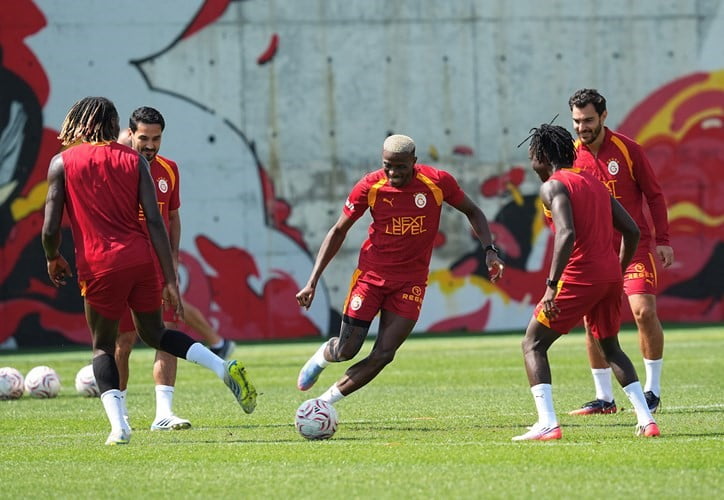 GALATASARAY, TRENDYOL SÜPER LİG’İN 3. HAFTASINDA GÖZTEPE İLE OYNAYACAĞI MAÇIN HAZIRLIKLARINI...