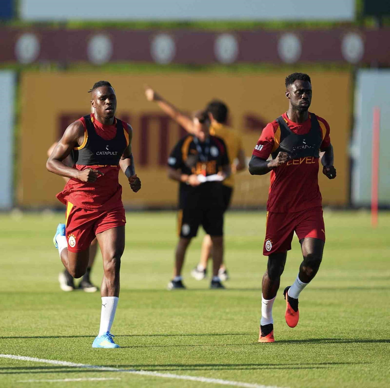 GALATASARAY, YENİ SEZON HAZIRLIKLARINI BUGÜN KEMERBURGAZ METİN OKTAY TESİSLERİ’NDE...