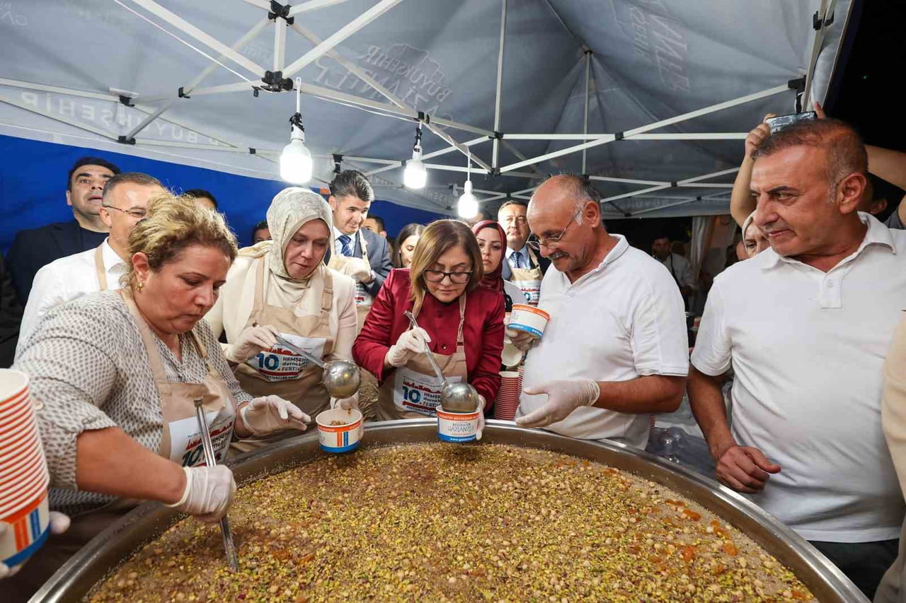 GAZİANTEP BÜYÜKŞEHİR BELEDİYESİ TARAFINDAN GELENEKSEL OLARAK DÜZENLENEN VE BU YIL 10'UNCUSU...