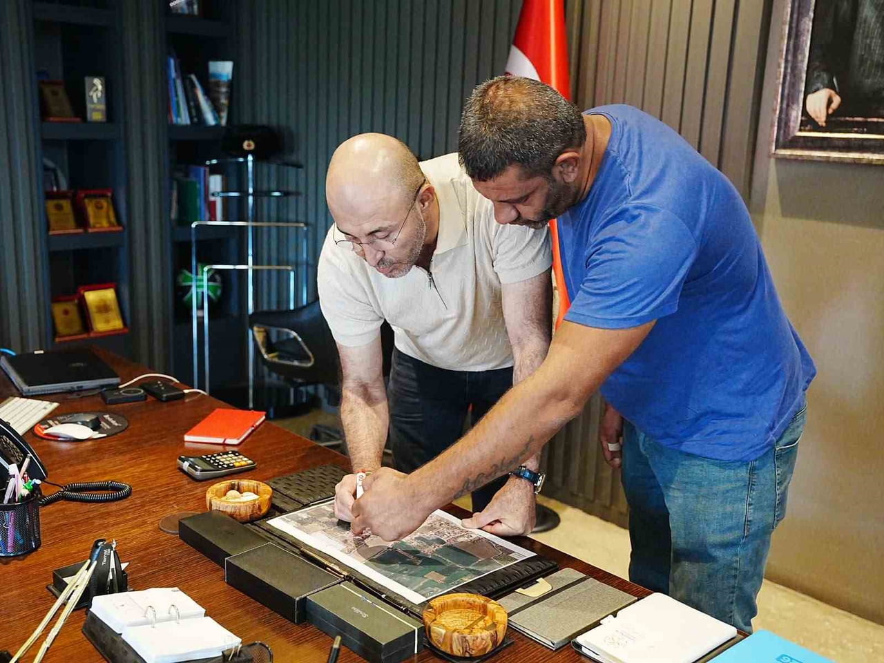 GERMENCİK BELEDİYE BAŞKANI BURAK ZENCİRCİ, YENİ MAHALLE’DE HAYATA GEÇİRİLECEK DOĞALGAZ PROJESİ...