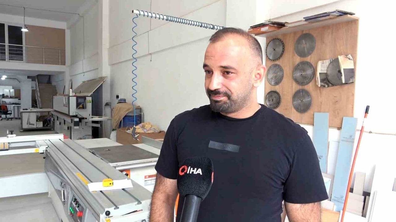 GİRESUN'DA MOBİLYA SEKTÖRÜNDE FAALİYET GÖSTEREN İŞ İNSANI ZAFER GÜNAYDIN, ANKARA'DA BULUNDUĞU...