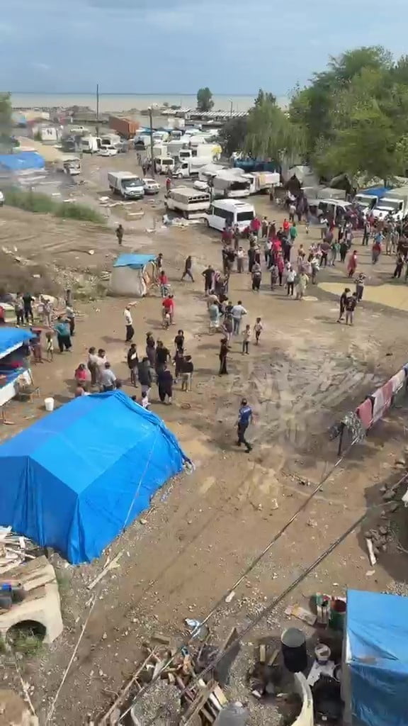 GİRESUN’UN MERKEZ İLÇESİNE BAĞLI AKSU MAHALLESİ’NDE BULUNAN AKSU FESTİVAL ALANI’NDA KONAKLAYAN...