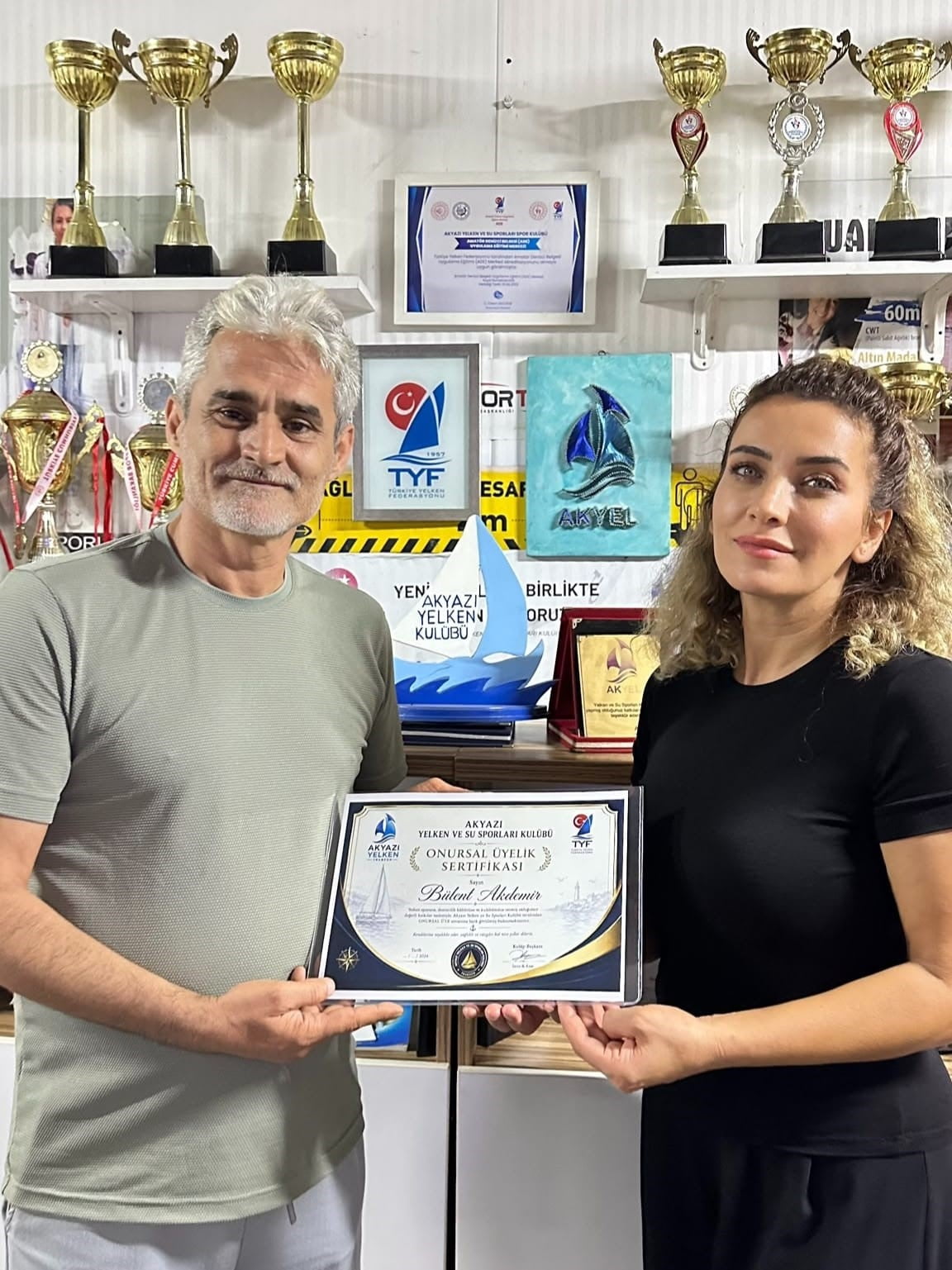 GİRESUN ÜNİVERSİTESİ ÖĞRETİM ÜYESİ DR. BÜLENT AKDEMİR, (SOLDAKİ) "TÜRKİYE'NİN TİCARİ DENİZ GÜCÜ VE...