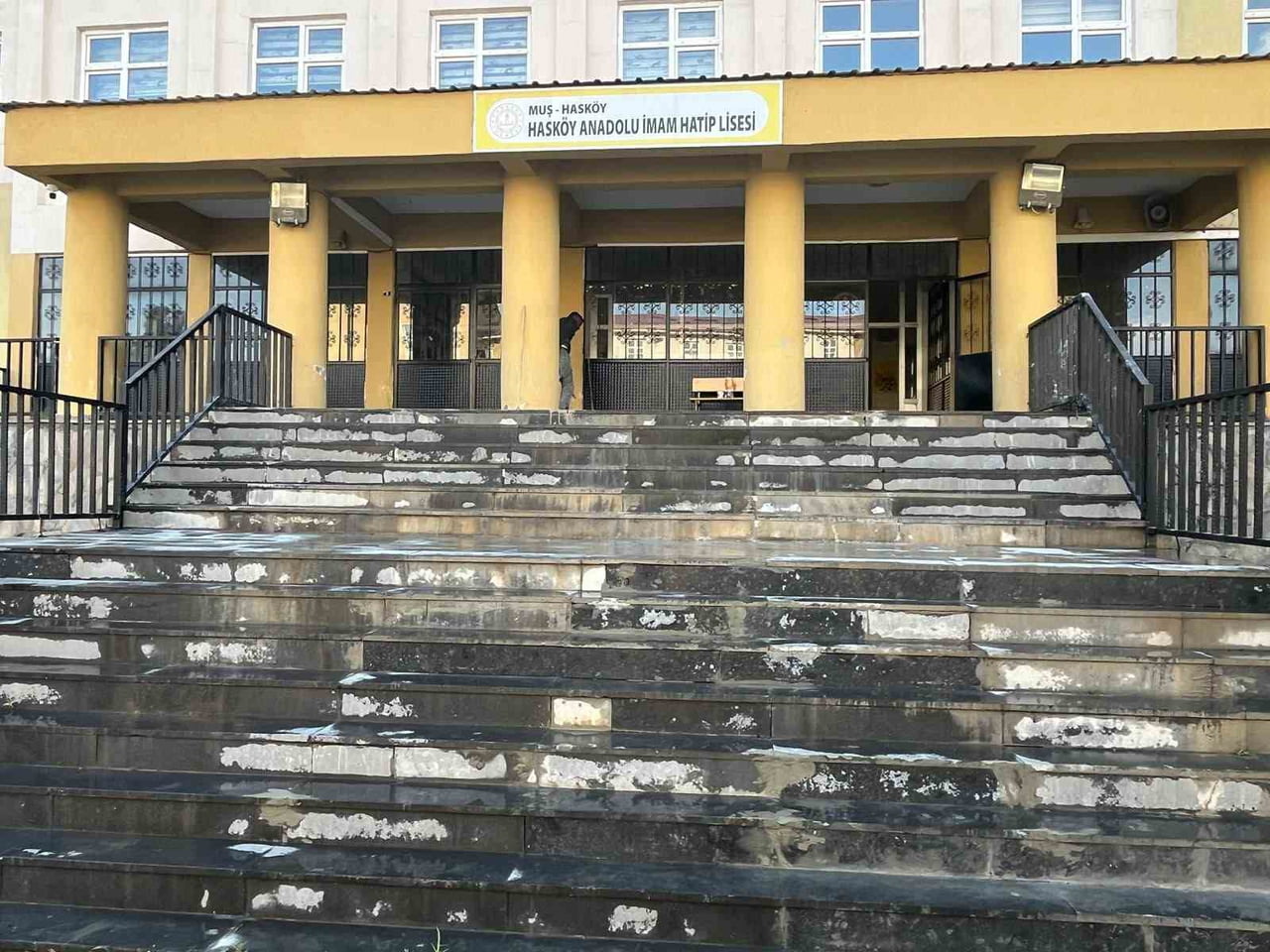 HASKÖY'DE YENİ EĞİTİM YILI HAZIRLIKLARI SÜRÜYOR