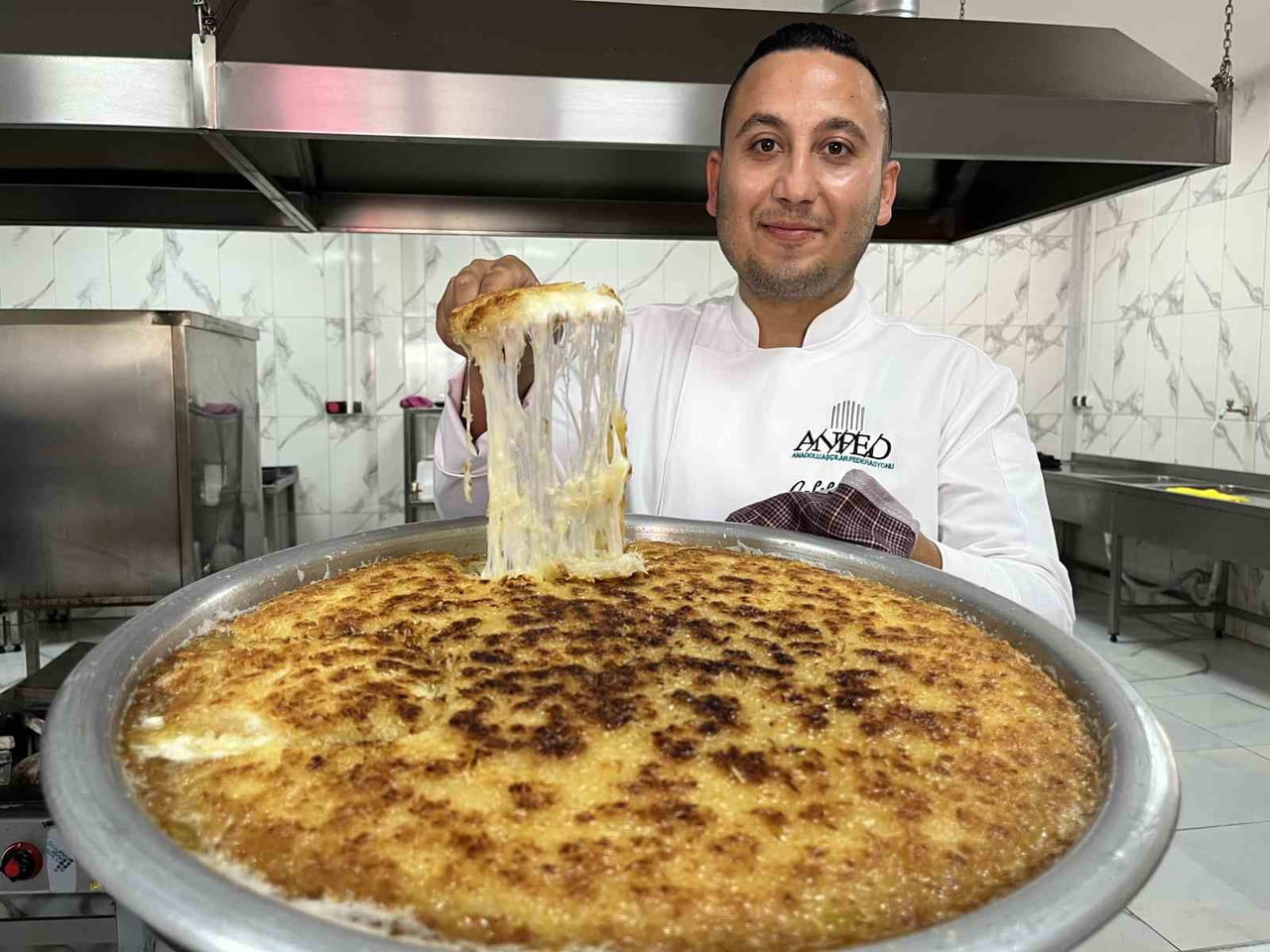HATAY'IN TESCİLLİ LEZZETİ OLAN VE LEZZET ATLASI TARAFINDAN DÜNYANIN EN İYİ TATLISI SEÇİLEN ANTAKYA...
