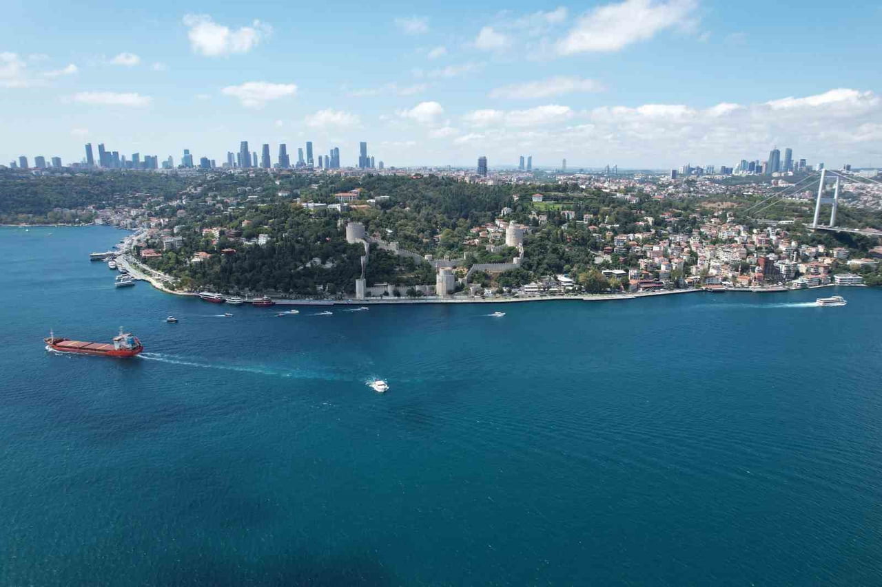 İBB'NİN YÜRÜTTÜĞÜ RUMELİ HİSARI RESTORASYONU 6 YILDIR BİTMEDİ