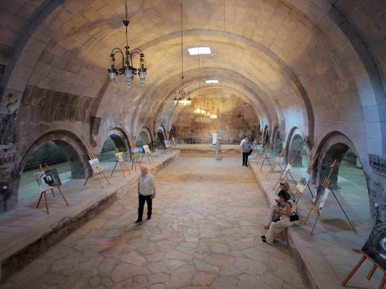 IĞDIR'DAKİ TARİHİ EJDER KERVANSARAYI, TARİHİN İZLERİNİ TAŞIYOR