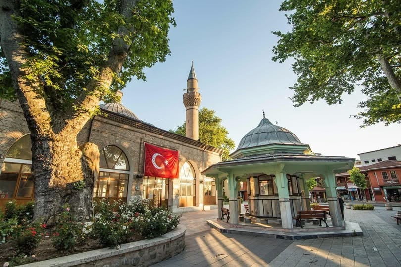 İNEGÖL BELEDİYESİ, MEVLİD KANDİLİ DOLAYISIYLA BU AKŞAM YATSI NAMAZI ÇIKIŞINDA İSHAKPAŞA CAMİİ’NDE...