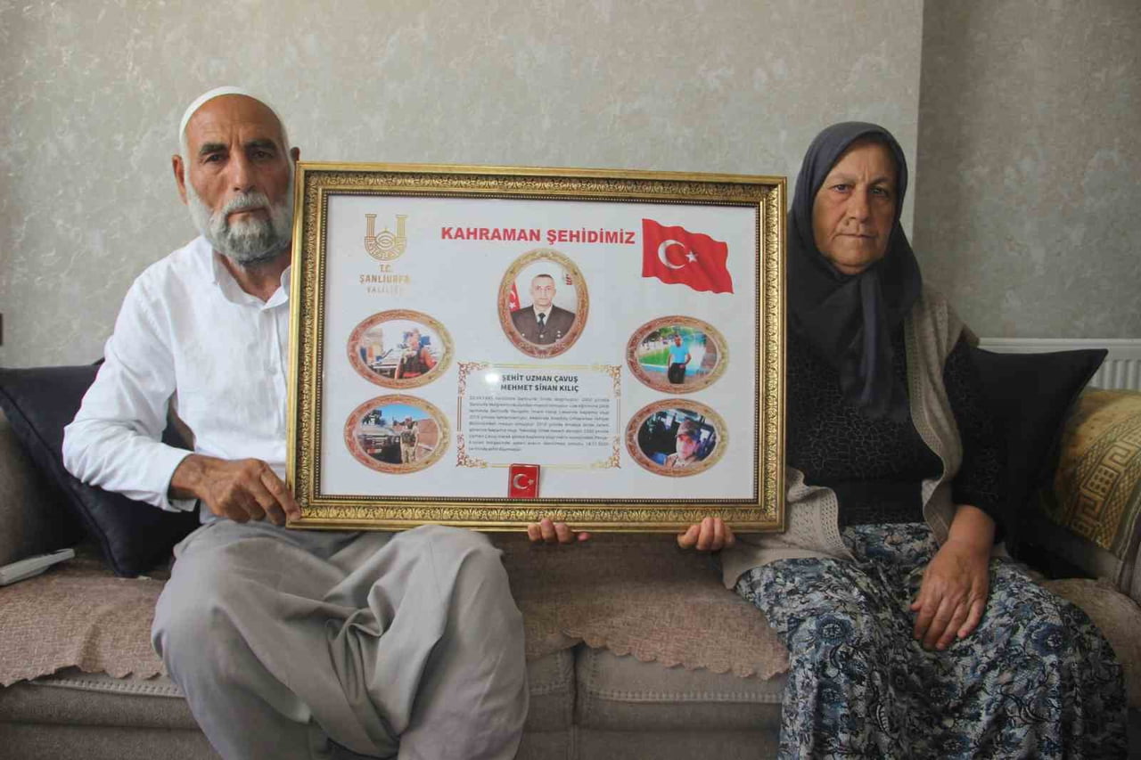 IRAK'IN KUZEYİNDEKİ PENÇE-KAPLAN OPERASYONUNDA ASKERİ ARACIN DEVRİLMESİ SONUCU ŞEHİT OLAN...