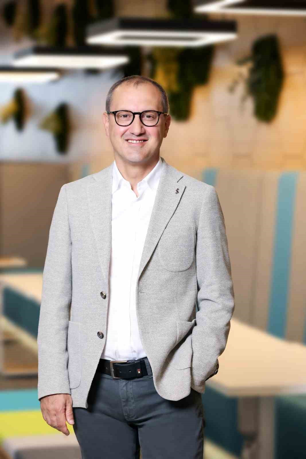 İŞ BANKASI GENEL MÜDÜR YARDIMCISI SEZGİN LÜLE