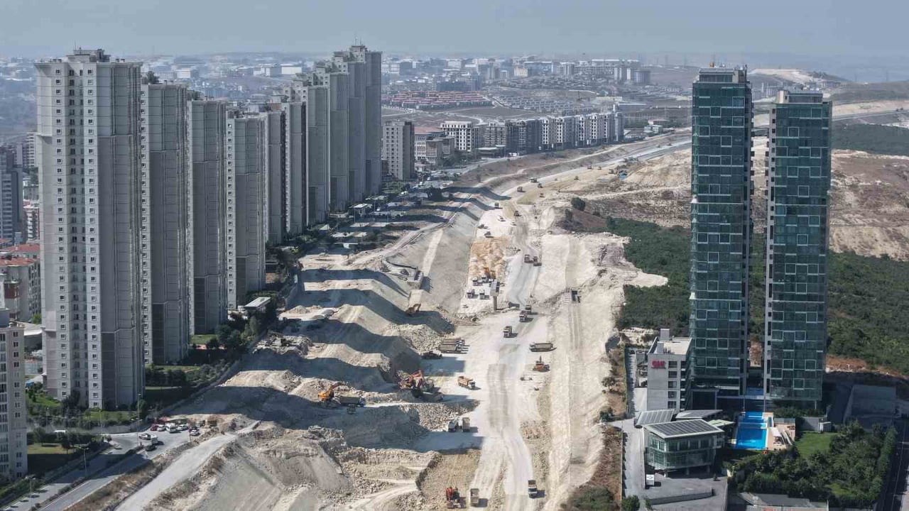 İSTANBUL’UN ULAŞIM ALTYAPISINDA ÖNEMLİ BİR ALTERNATİF OLUŞTURMASI HEDEFLENEN KUZEY MARMARA...