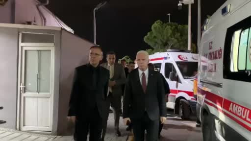 İstanbul Valisi Davut Gül, İETT kazasına yaralananları hastanede ziyaret etti