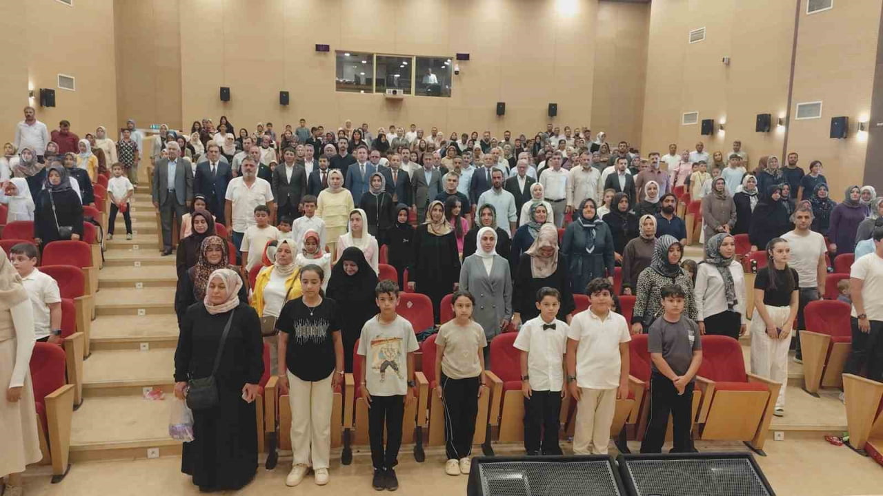 İSTİKLAL MARŞI