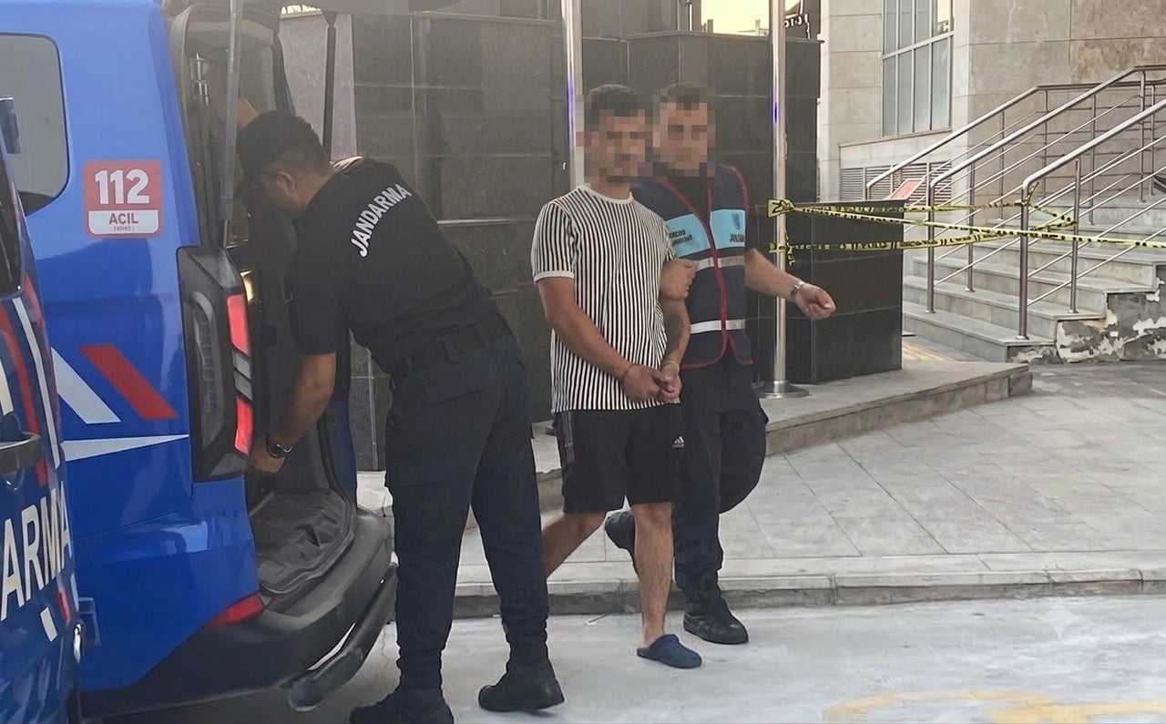 JANDARMA EKİPLERİ 4 ŞÜPHELİYİ YAKALADI