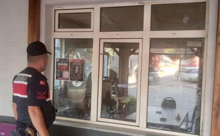 JANDARMA SÜNNET DÜĞÜNÜNDE VATANDAŞLARLA BİR ARAYA GELDİ