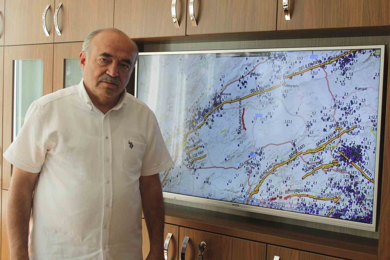 JEOLOJİ MÜHENDİSİ ADNAN EVSENİ AÇIKLAMA YAPTI