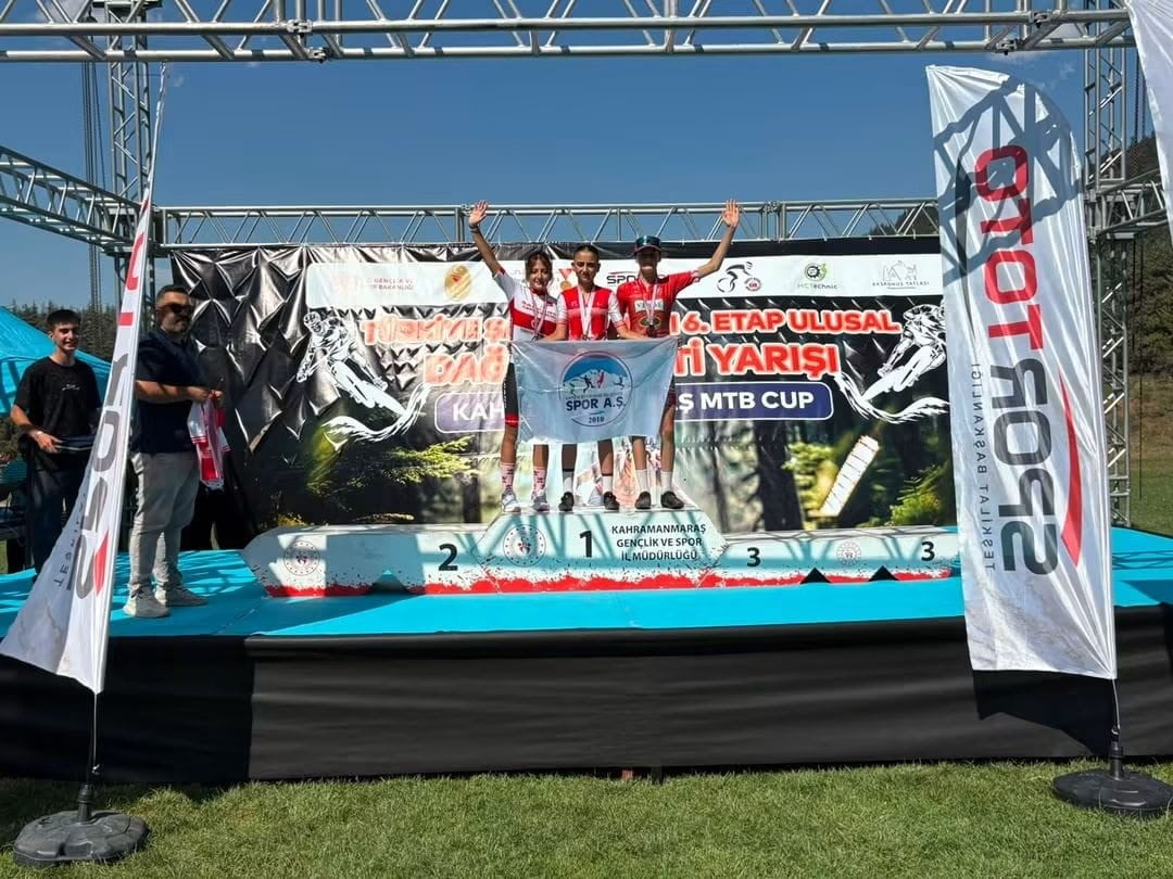 KAHRAMANMARAŞ’TA DÜZENLENEN TÜRKİYE ŞAMPİYONASI 6. ETAP ULUSAL DAĞ BİSİKLETİ YARIŞI’NDA MÜCADELE...
