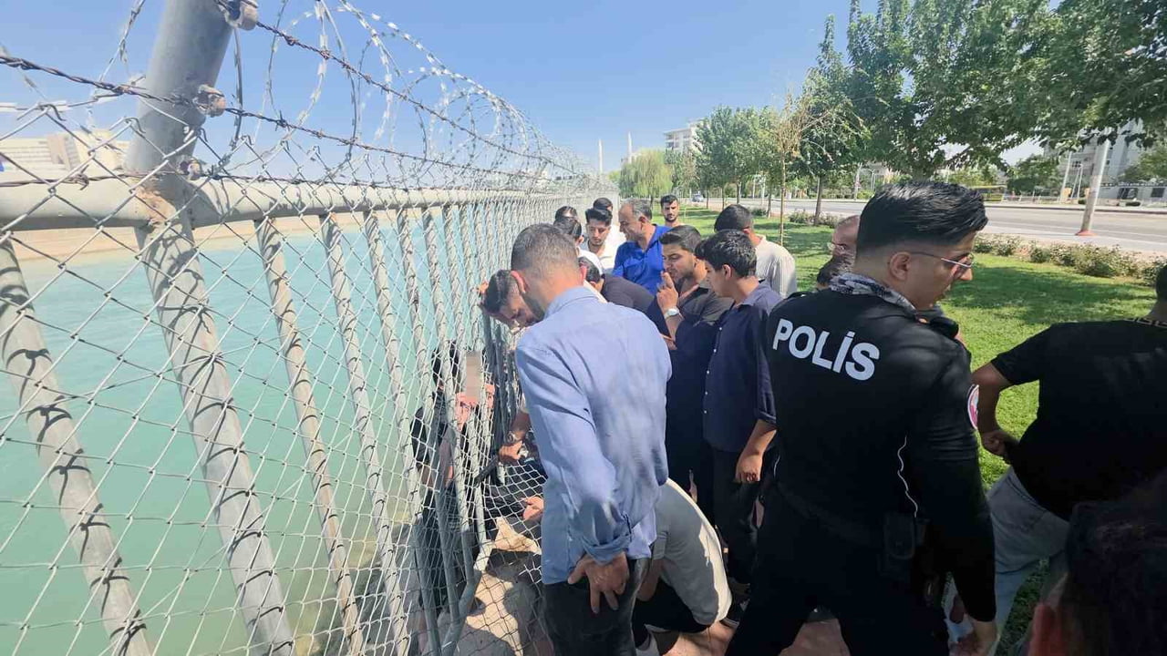 KANALDA BOĞULMA TEHLİKESİ GEÇİREN 2 ÇOCUK VALİ KORUMALARI TARAFINDAN KURTARILDI