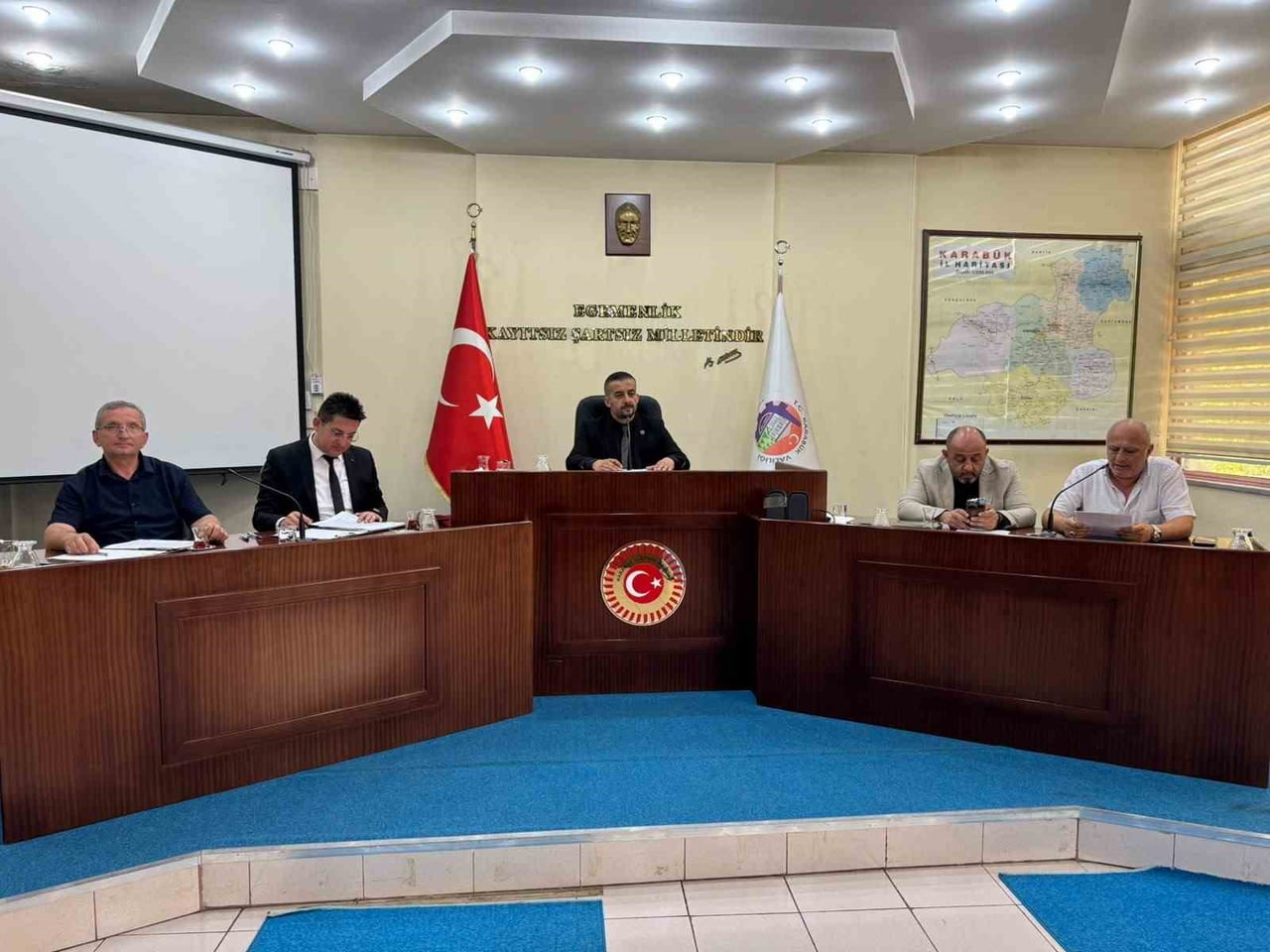 KARABÜK İL GENEL MECLİSİ BAŞKAN VEKİLİ İSMAİL BAĞÇE, KIRSALDA YAŞAM KALİTESİNİ ARTIRMAYA YÖNELİK...