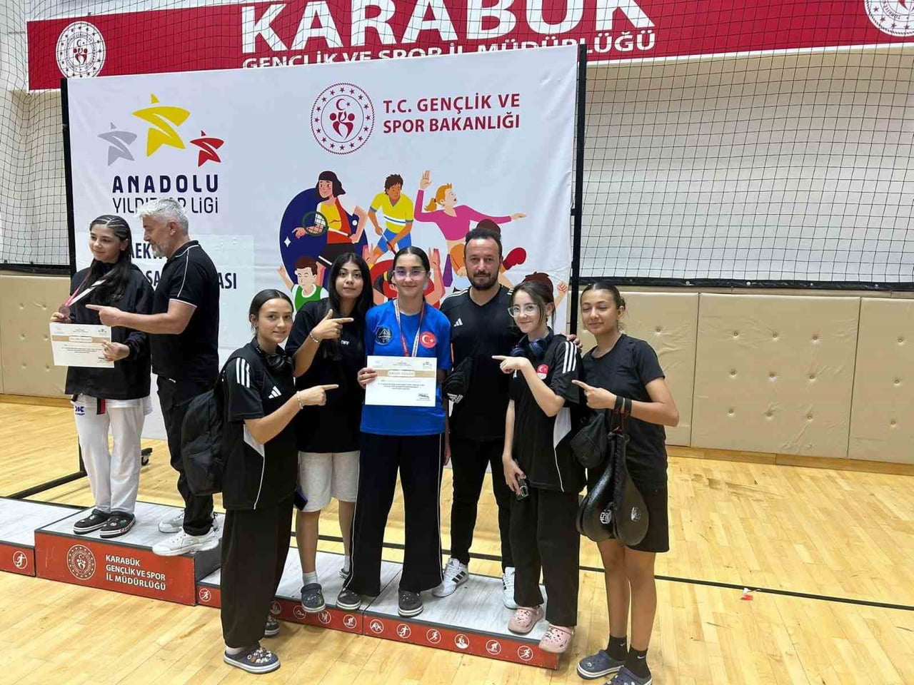 KARABÜK’TE DÜZENLENEN ANADOLU YILDIZLAR LİGİ (ANALİG) TÜRKİYE TAEKWONDO ŞAMPİYONASI FİNALİ’NDE...