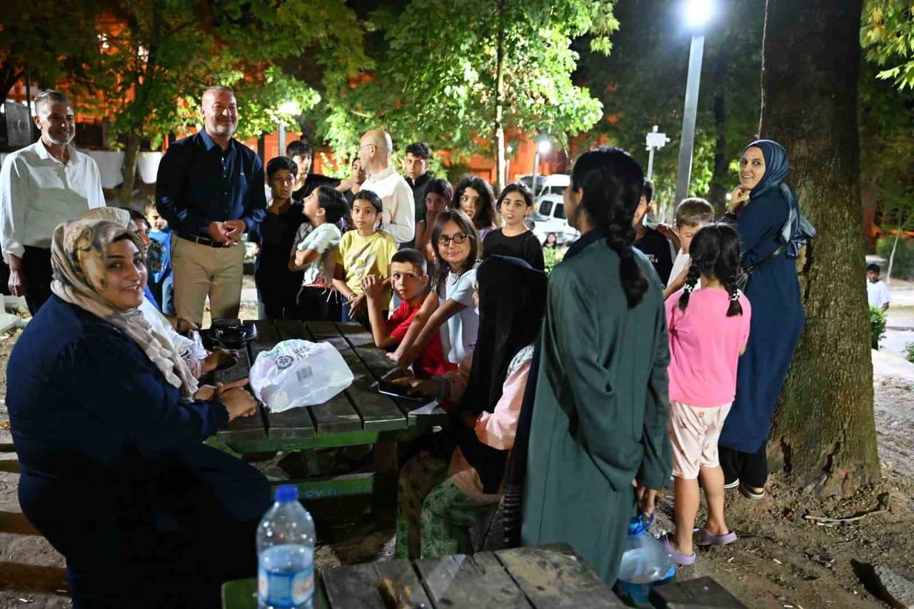 KARACABEY BELEDİYE BAŞKANI FATİH KARABATI’NIN SEÇİM DÖNEMİNDE VATANDAŞLARA VERDİĞİ ÖNEMLİ...