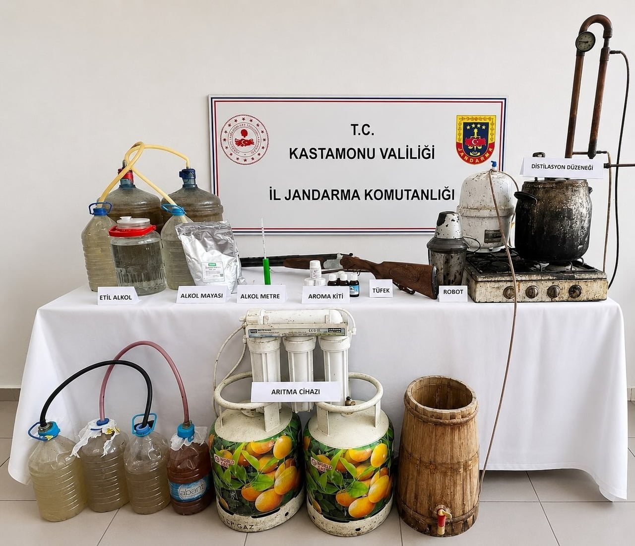 KASTAMONU İL JANDARMA KOMUTANLIĞI TARAFINDAN GERÇEKLEŞTİRİLEN OPERASYONLARDA ÇOK MİKTARDA SAHTE...